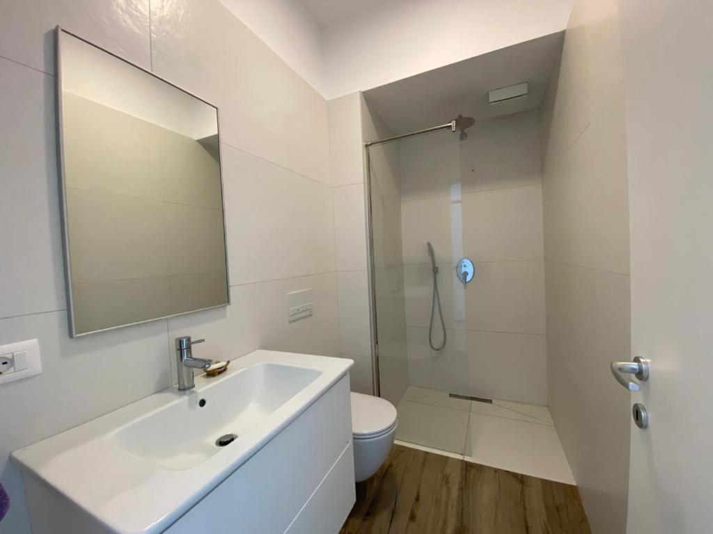 Olea Residence, Lemon Tree Villaer